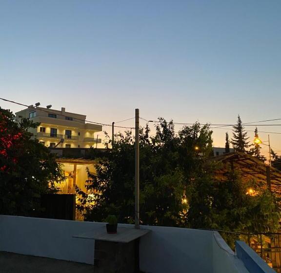 Pensió Guesthouse Albi