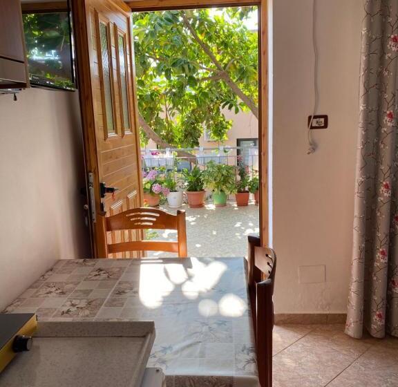 Pensió Guesthouse Albi