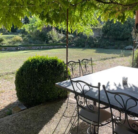 Bed and Breakfast La Croix Des Granges