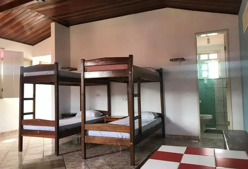 Chapadão Hostel