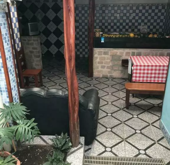 Chapadão Hostel