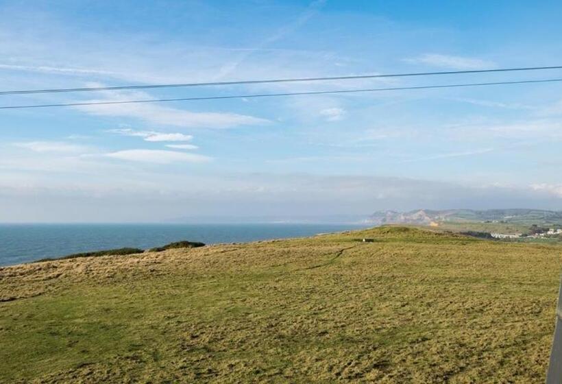 Chesil Beach Lodge Burton Bradstock Dorset Dt64rj