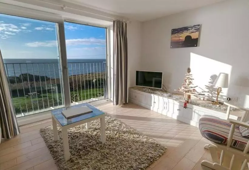 Chesil Beach Lodge Burton Bradstock Dorset Dt64rj