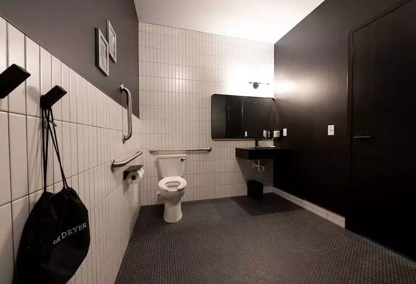 ホテル Arch And Cable