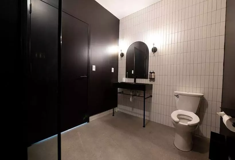 ホテル Arch And Cable