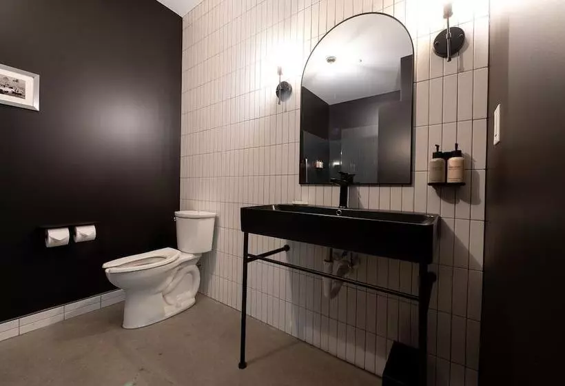 ホテル Arch And Cable