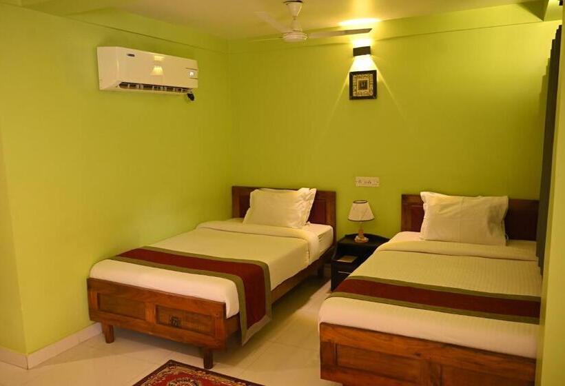 فندق Banabani Resort