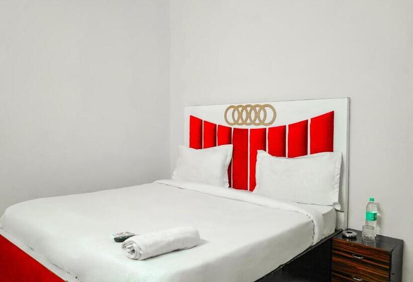 Hotel Dream In Sky   Near Utam Nagar