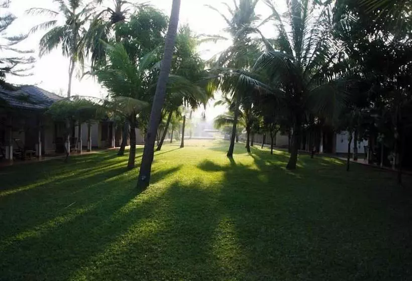 Hotelli Carolina Beach Resort & Spa