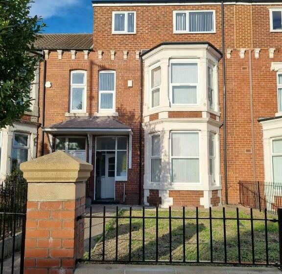 فنادق الكبسولة 70 Southfield