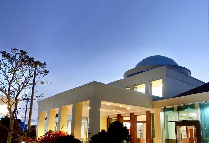 Sahid Azizah Syariah Hotel And Convention Kendari