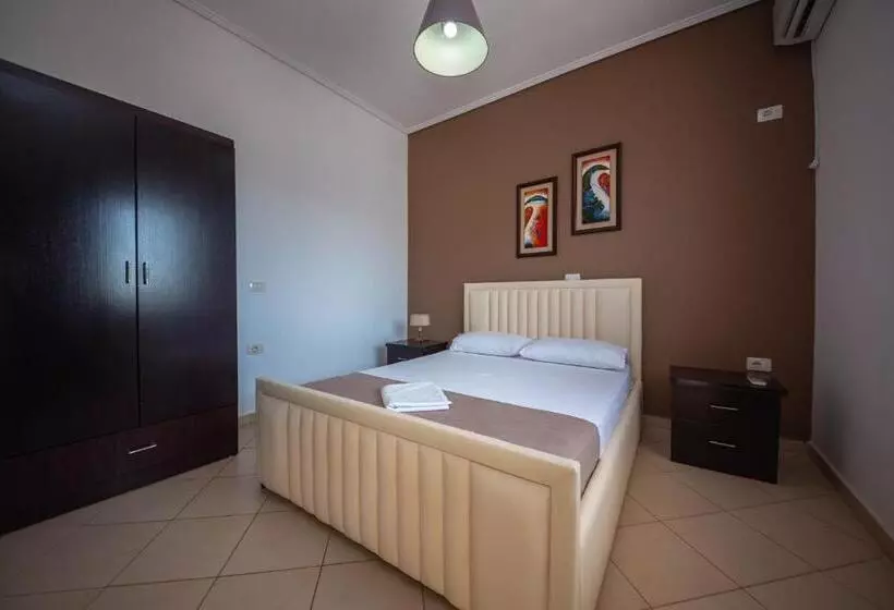 هتل Vale Deti Rooms