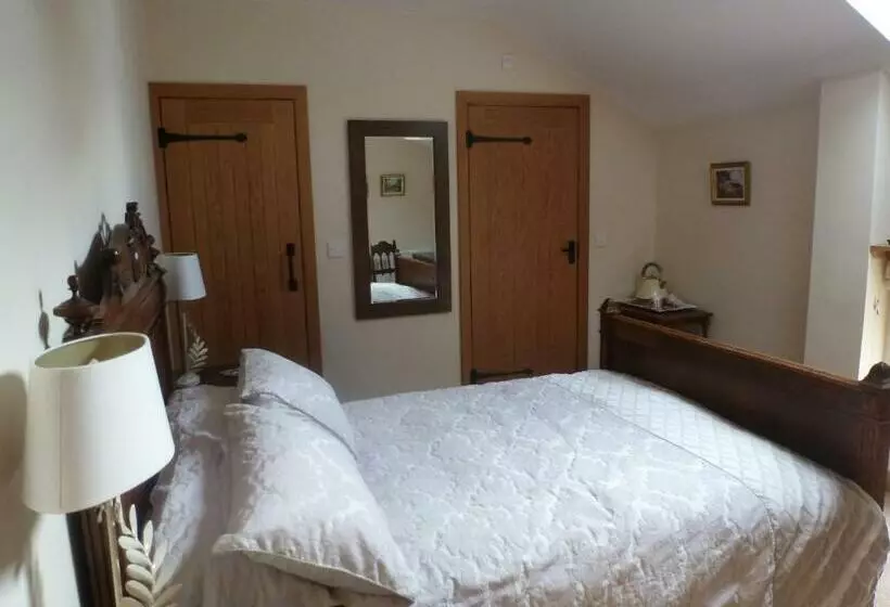 Mile House Barn Bed & Breakfast