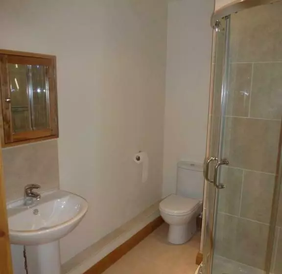 Mile House Barn Bed & Breakfast