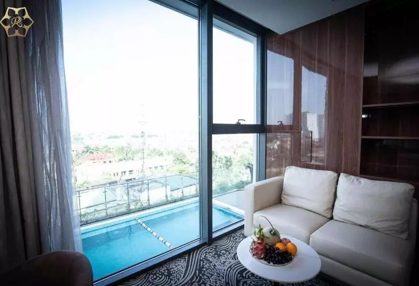 هتل Cửa đông Luxury