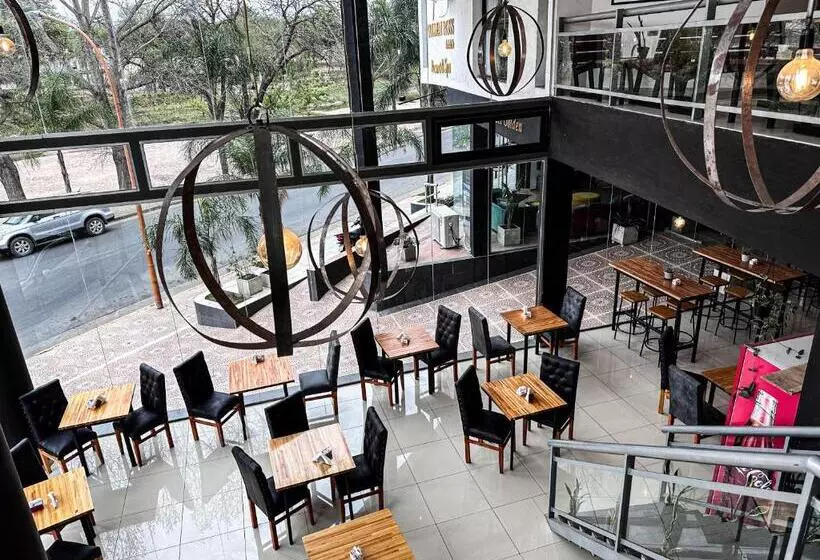 Hotelli Golden Ross Resort & Spa