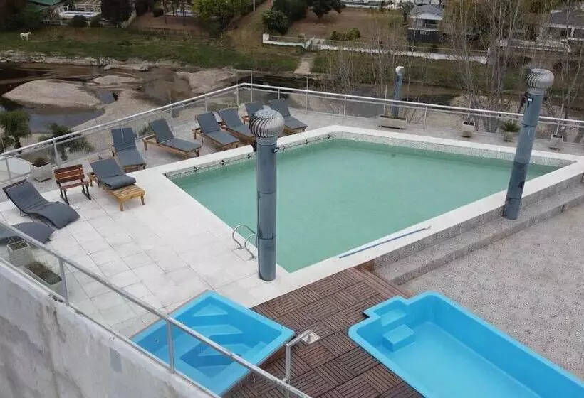 Hotelli Golden Ross Resort & Spa