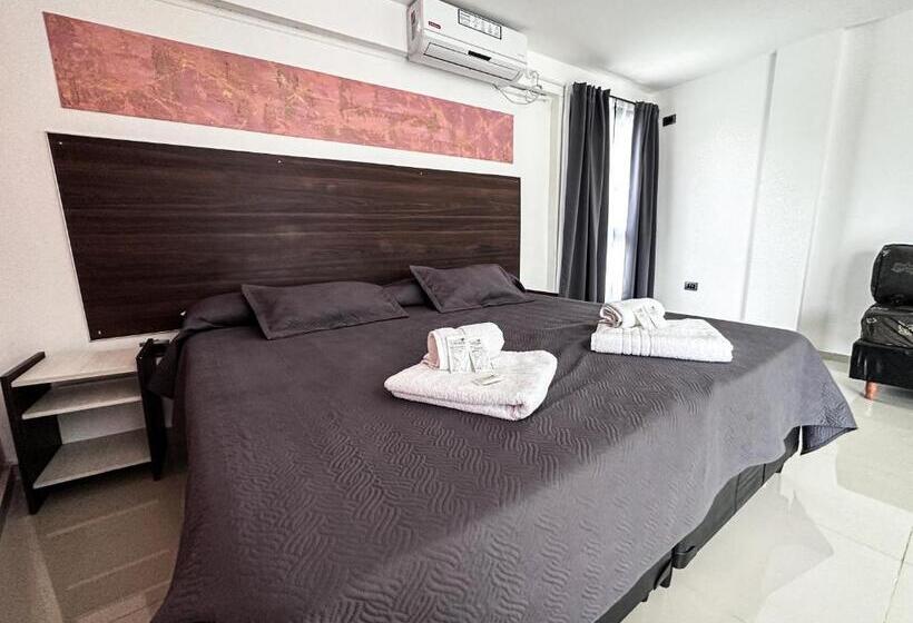 Hotel Golden Ross Resort & Spa