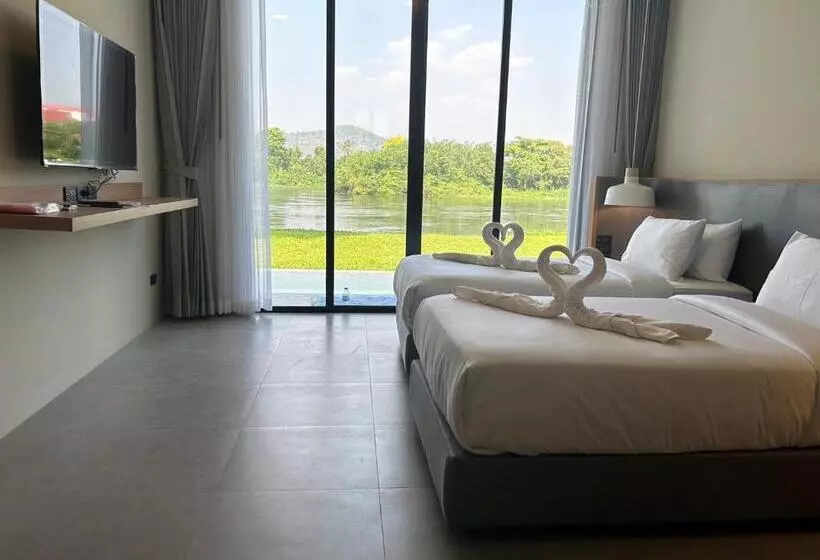 Hotelli Raintree Boutique