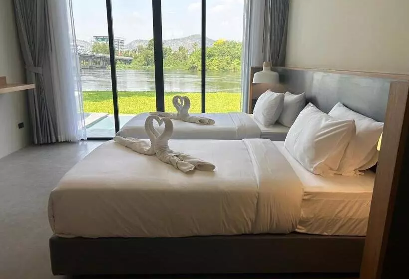 Hotelli Raintree Boutique