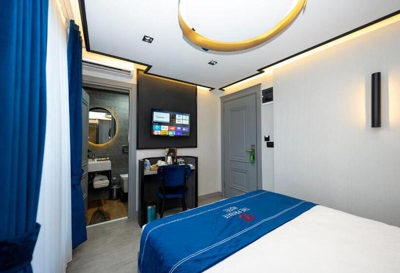 هتل The Private Airport