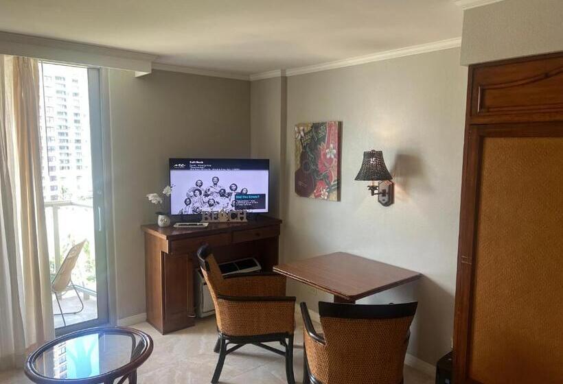 Kurort Aloha Gem Studio 2 Bed With High Speed Wifi Luana Waikiki Hotel & Suite 917, 2045 Kalakaua Avenu
