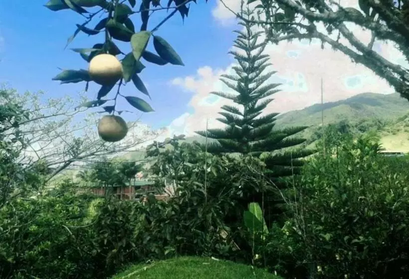 Retkeilymaja Hospedaje La Diana