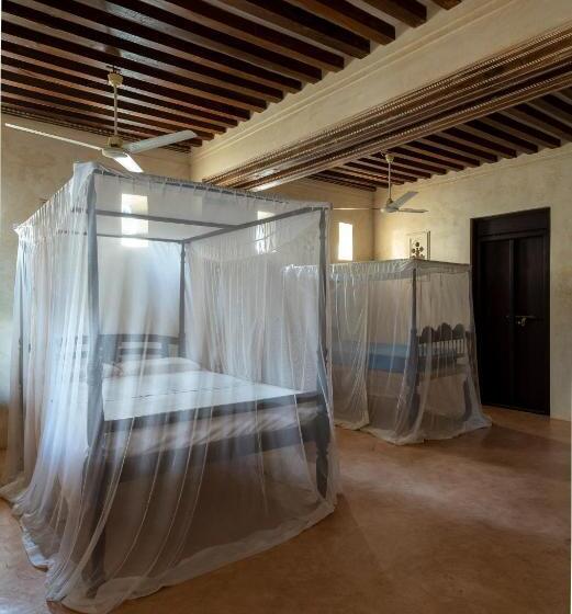 تختخواب و صبحانه Amma S House