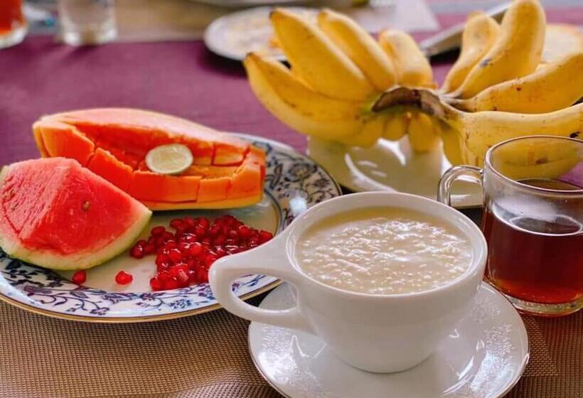 ホテル Jeeva Villa