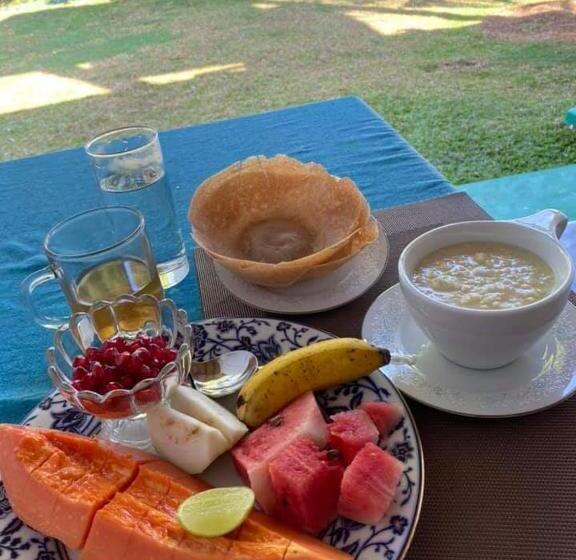 ホテル Jeeva Villa