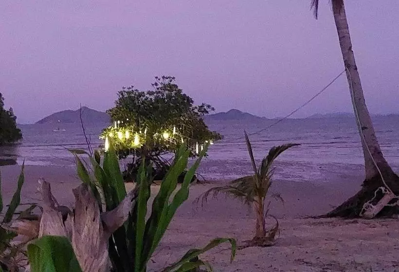 ホテル La Tranquilidad Beach Club