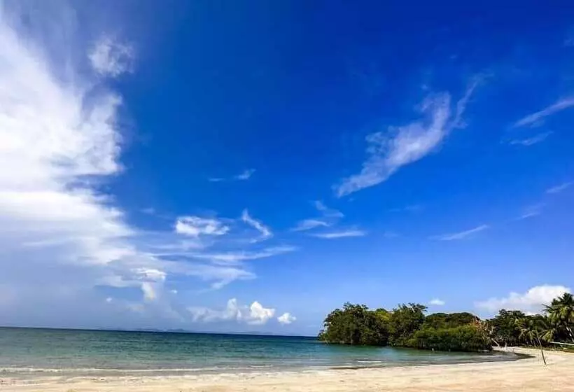 ホテル La Tranquilidad Beach Club