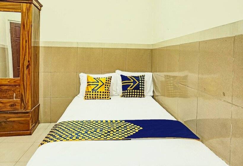 Hotel Spot On 92393 Namimart Syariah 1