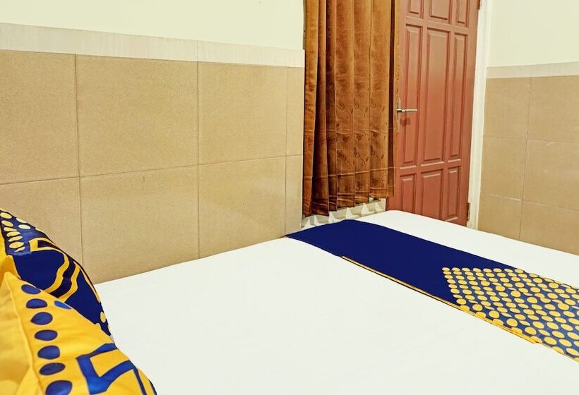 Hotel Spot On 92393 Namimart Syariah 1