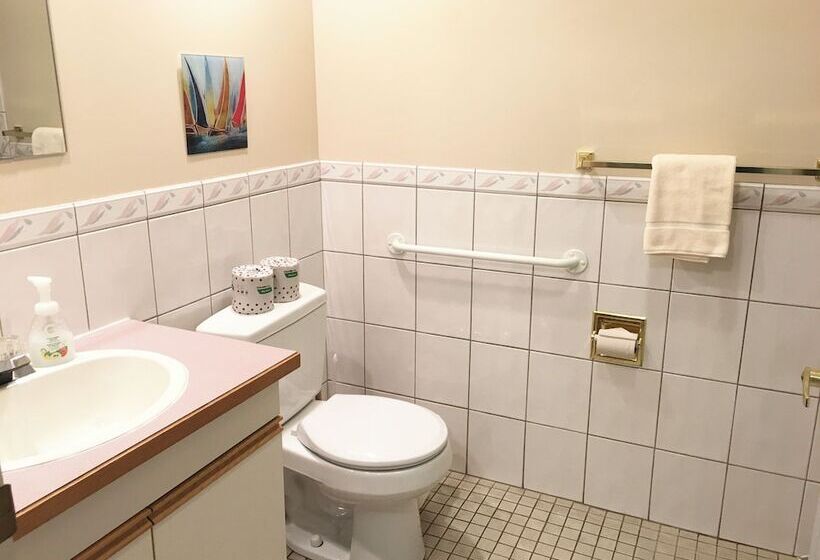 汽车旅馆 Naramata Centre