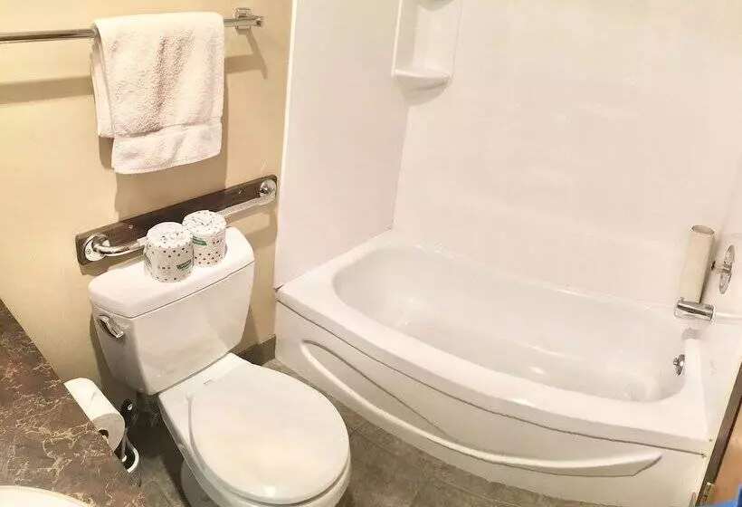 Motelli Naramata Centre