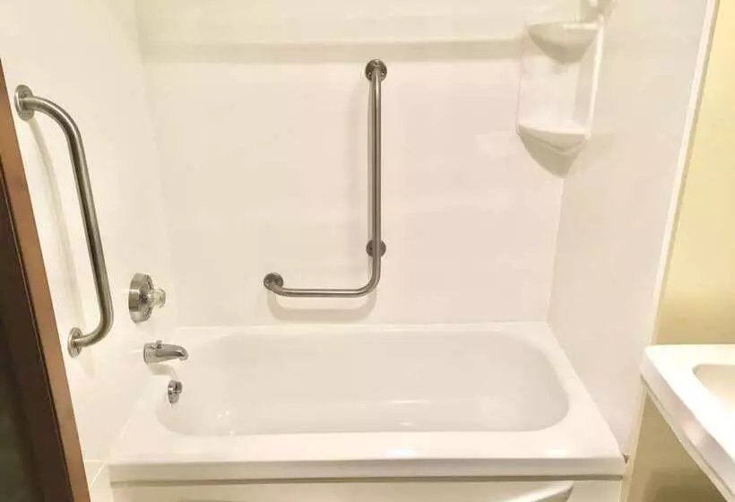 Motelli Naramata Centre