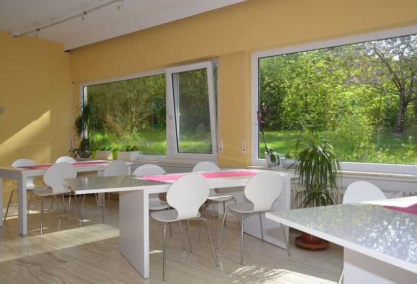 ホテル Albblick Bad Boll