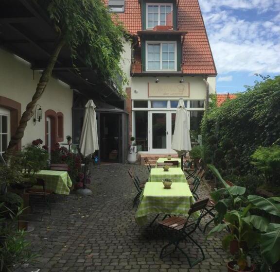 בית מלון כפרי Alter Winzerhof Weisenheim Am Berg E.k