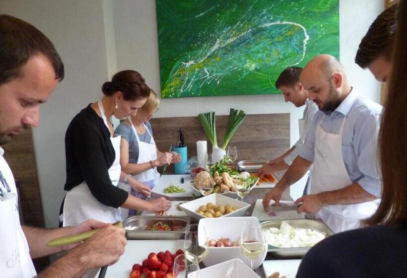 בית מלון כפרי Alter Winzerhof Weisenheim Am Berg E.k