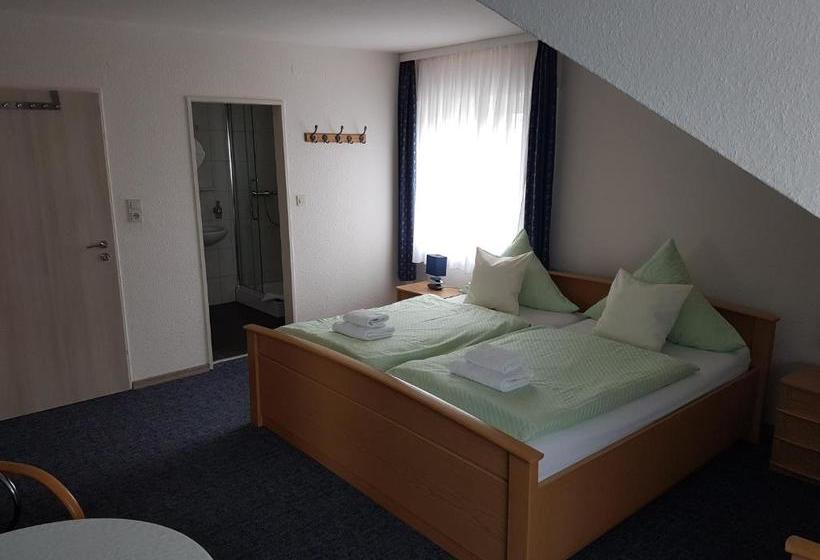 Hotelli Am Alten Hafen