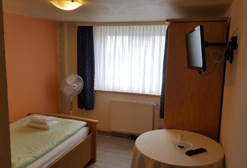 Hotelli Am Alten Hafen