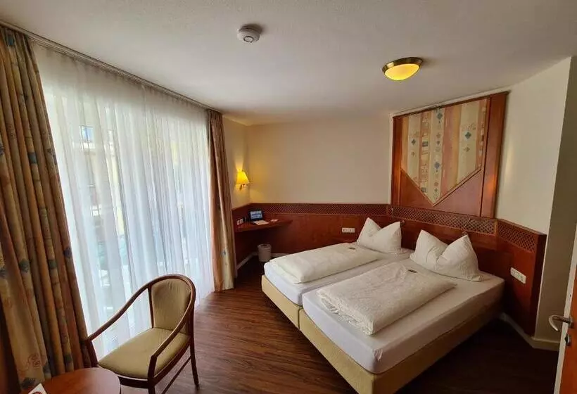 Hotelli Am Klostergarten