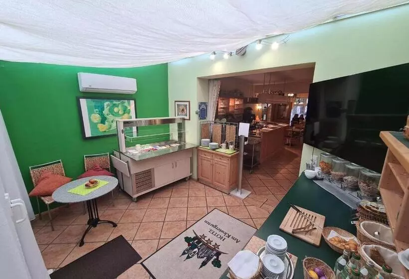 Hotelli Am Klostergarten