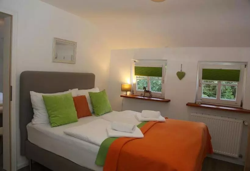 Hotelli Berggasthof Schwarzwaldperle