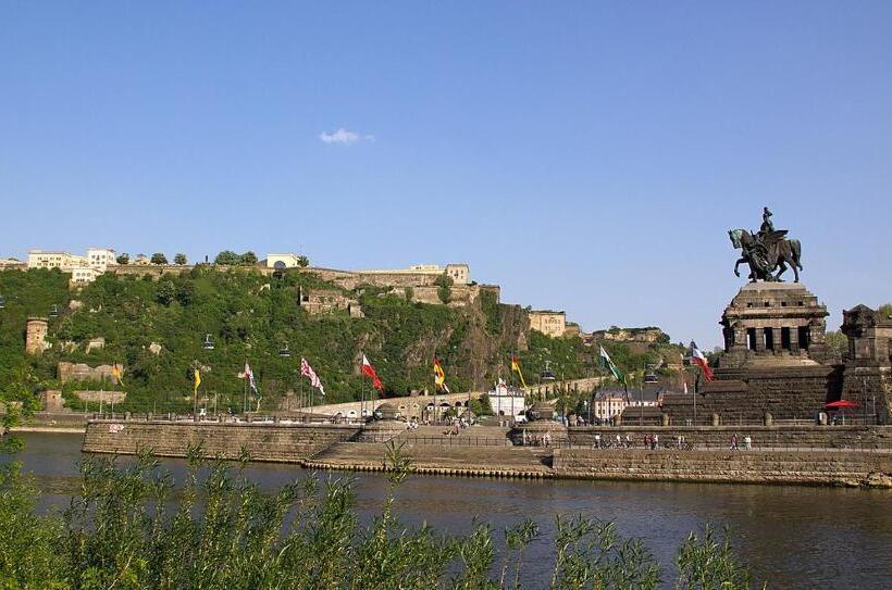 호텔 Berghof By 42