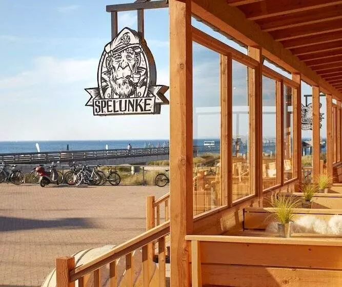 Hotelli Bretterbude Heiligenhafen