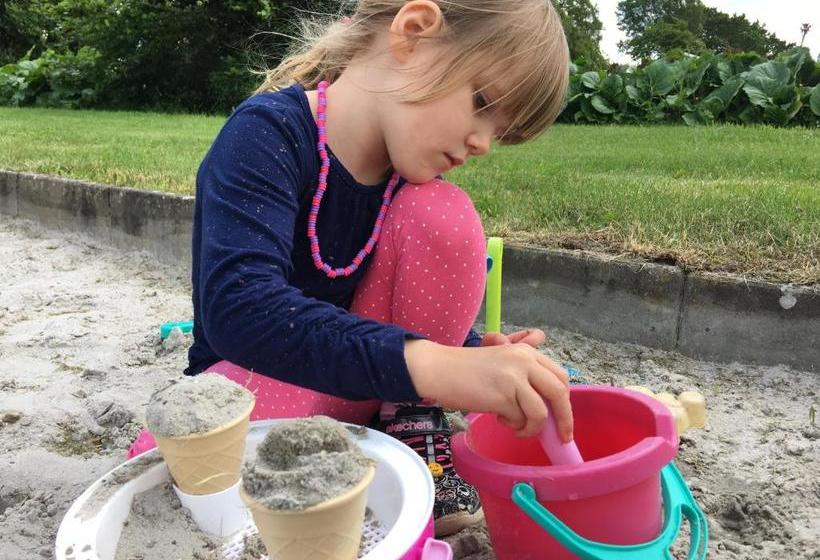 فندق Elisesminde