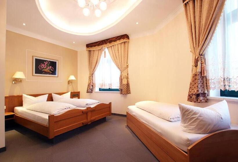 בית מלון כפרי Europaischer Hof