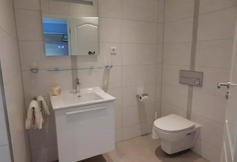 Hotelli Garni Haaster Krug Otte